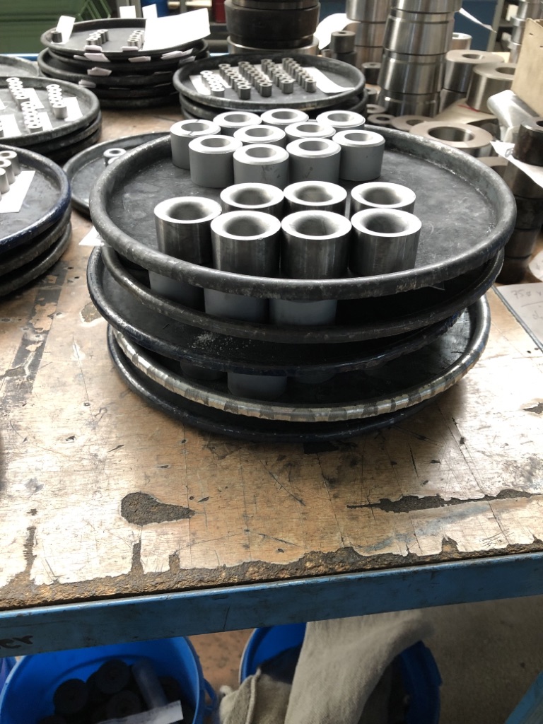 İMALATA HAZIR AŞAMASINDA KARBÜRLER